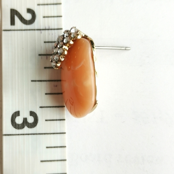 New, coral and crystal earrings - Picture 4 of 4